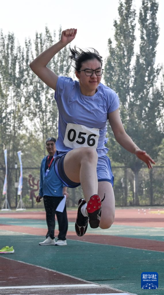 必一运动相关图片